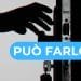 Una mano che si staglia raggiunge la serratura e la maniglia di una porta. Sotto la maniglia è inserita una chiave nella serratura, suggerendo che il proprietario potrebbe cercare di entrare nella casa affittata. Al centro è sovrapposto un fumetto blu con testo bianco che recita "PUÒ FARLO?" che significa " POSSONO FARLO?" in italiano.