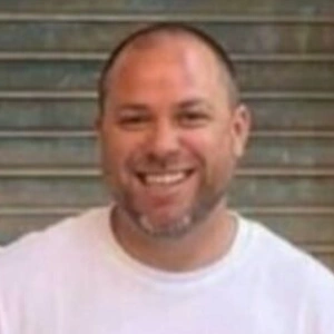 Andre Marques il conducente e vittima funicolare Lisbona, uomo sorridente.