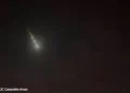 Il meteorite che durante la notte ha illuminato il cielo del Portogallo.
